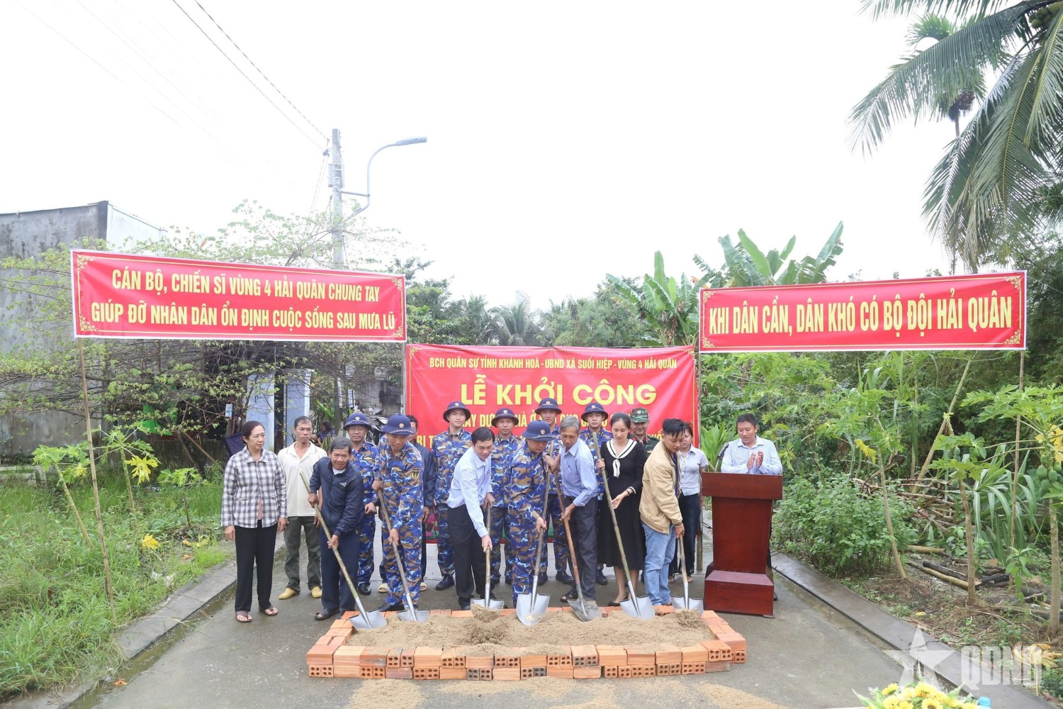 Khánh Hòa tiếp tục khởi công 10 căn nhà cho các gia đình bị thiệt hại do mưa lũ